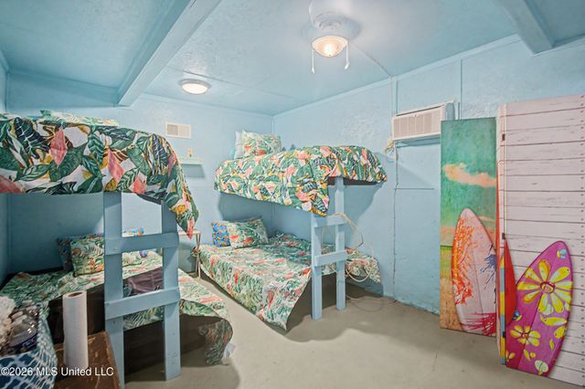 22 Wolfe Street, Bay Saint Louis, MS 39520