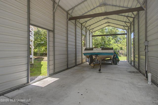 22 Wolfe Street, Bay Saint Louis, MS 39520