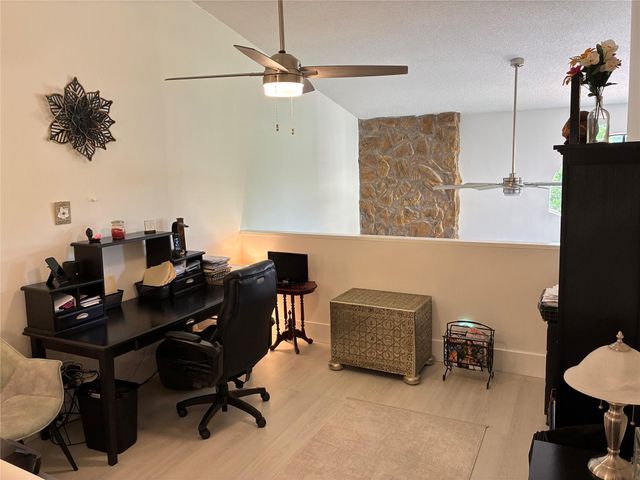 5425 10th Fairway Dr 3, Delray Beach, FL 33484