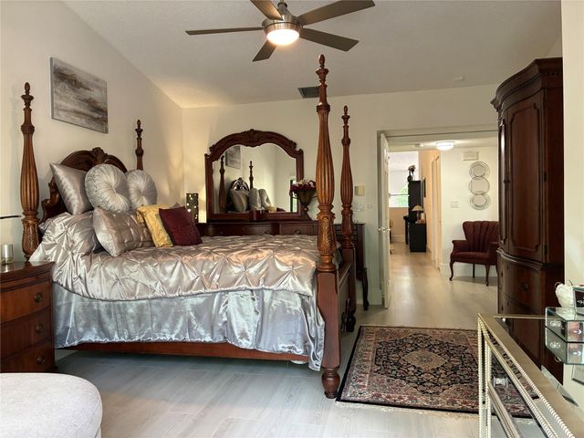 5425 10th Fairway Dr 3, Delray Beach, FL 33484