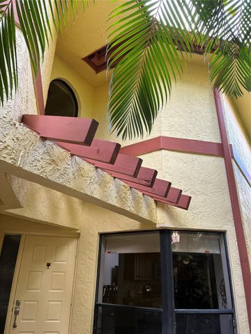 5425 10th Fairway Dr 3, Delray Beach, FL 33484