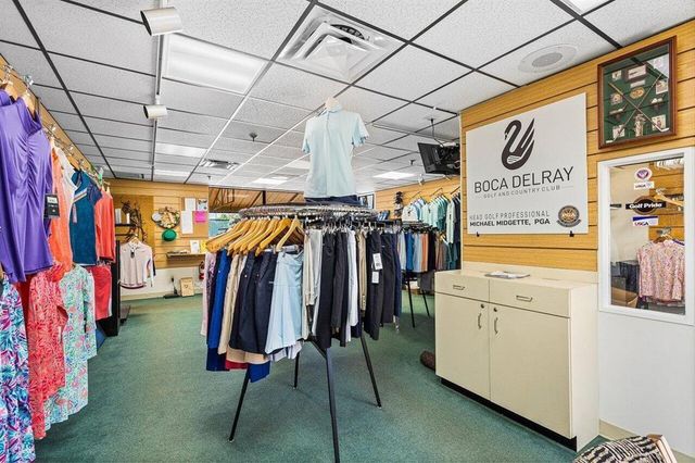 5425 10th Fairway Dr 3, Delray Beach, FL 33484