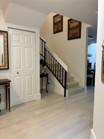 5425 10th Fairway Dr 3, Delray Beach, FL 33484