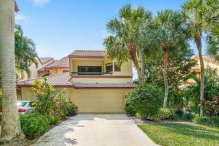 5425 10th Fairway Dr 3, Delray Beach, FL 33484