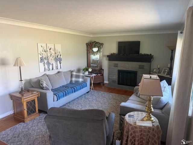 1127 Oakmont Drive, Temperance, MI 48182