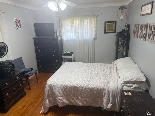 1127 Oakmont Drive, Temperance, MI 48182