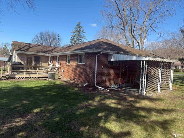 1127 Oakmont Drive, Temperance, MI 48182