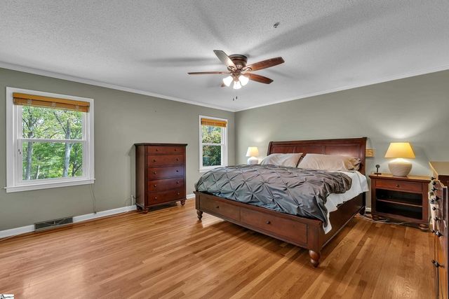 141 Greybridge Road, Pelzer, SC 29669