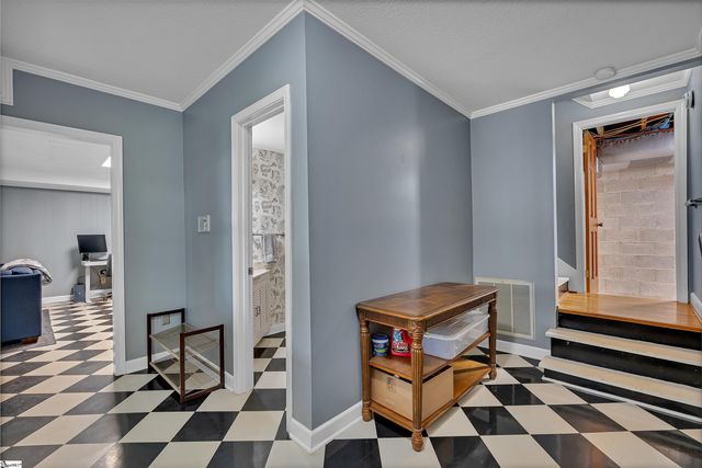 141 Greybridge Road, Pelzer, SC 29669