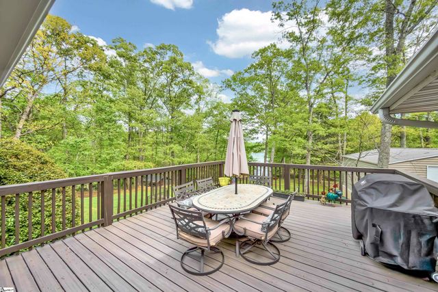 141 Greybridge Road, Pelzer, SC 29669
