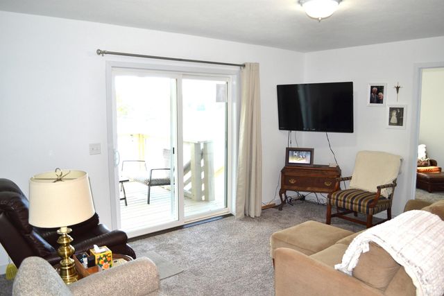 4372 N Shorewood Court, Monticello, IN 47960