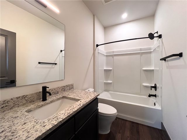 303 Park Street A, Springdale, AR 72764