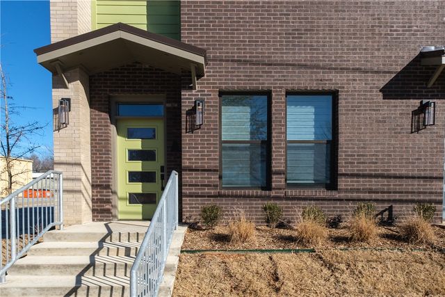 303 Park Street A, Springdale, AR 72764