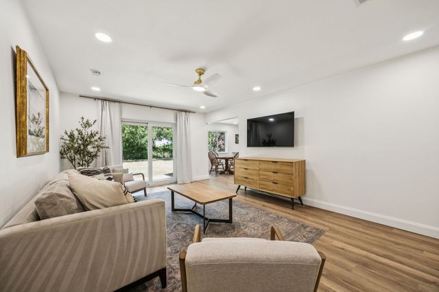 4101 Redstone Road, Denton, TX 76209