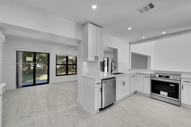 4603 King Palm Drive, Tamarac, FL 33319