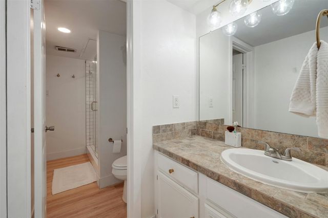 4159 Steck Ave 101, Austin, TX 78759
