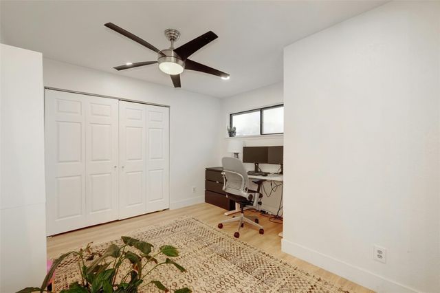4159 Steck Ave 101, Austin, TX 78759