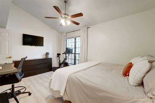 4159 Steck Ave 101, Austin, TX 78759