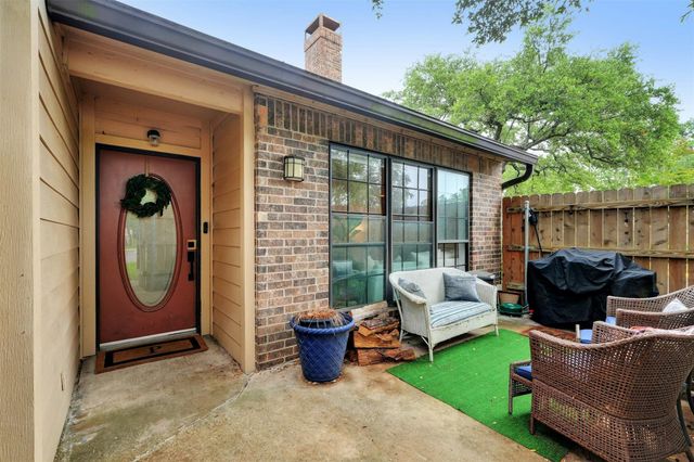 4159 Steck Ave 101, Austin, TX 78759