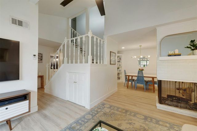 4159 Steck Ave 101, Austin, TX 78759