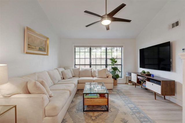 4159 Steck Ave 101, Austin, TX 78759