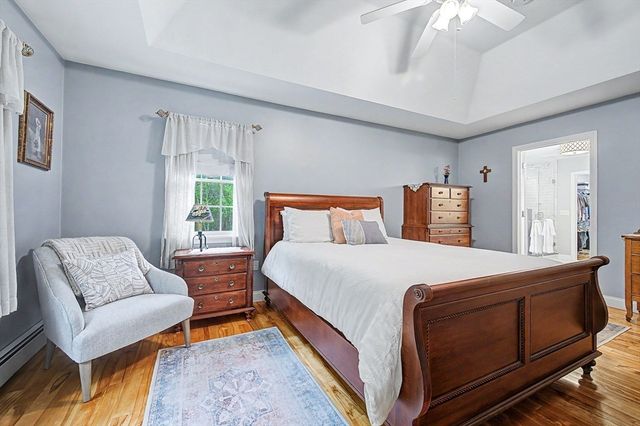 8 Wild Rd, Hopkinton, MA 01748