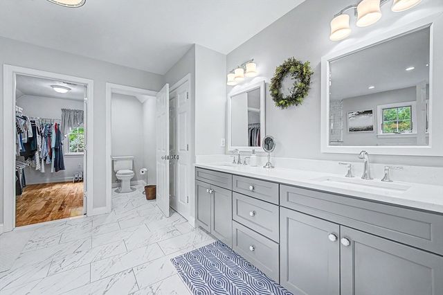 8 Wild Rd, Hopkinton, MA 01748