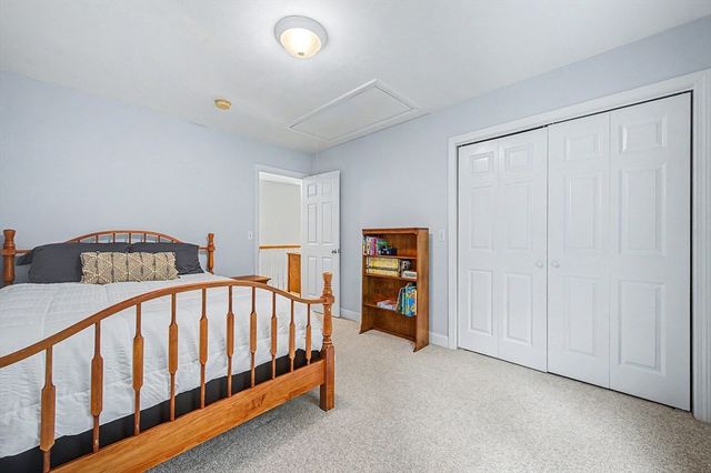 8 Wild Rd, Hopkinton, MA 01748