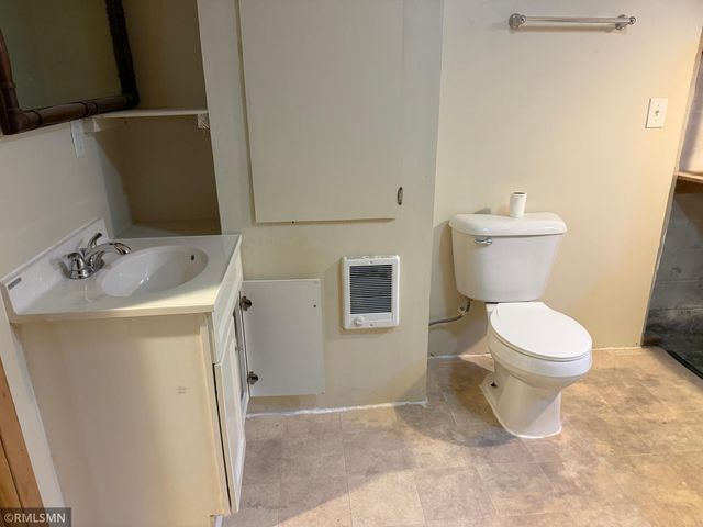 1090 16th Avenue SE, Minneapolis, MN 55414