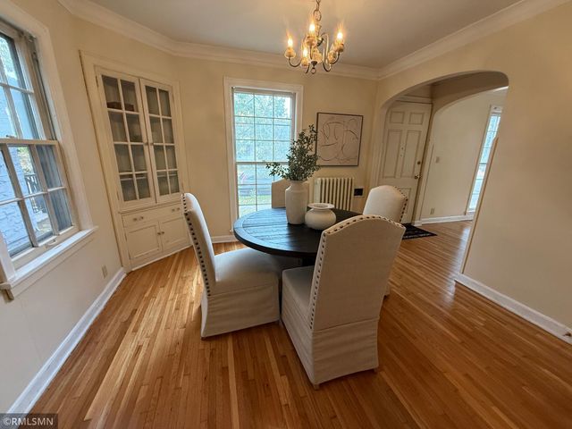 1090 16th Avenue SE, Minneapolis, MN 55414