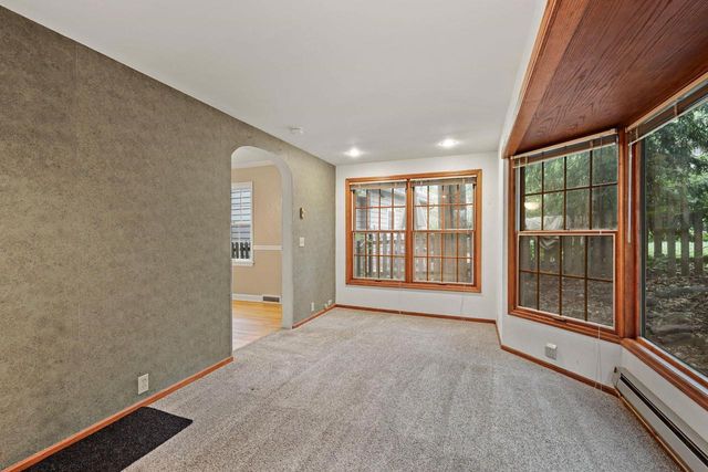 4138 Hiawatha Drive, Madison, WI 53711