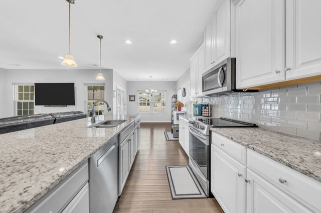 2852 Bluestem Ln, Murfreesboro, TN 37128
