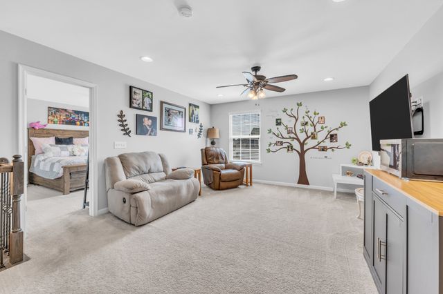2852 Bluestem Ln, Murfreesboro, TN 37128