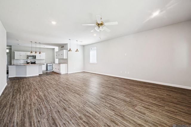 13622 Bellacosa Ave, Baton Rouge, LA 70817