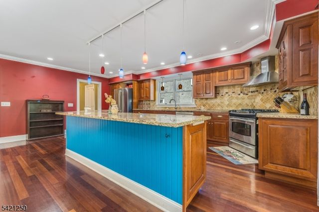 22 Broad St, Flemington Boro, NJ 08822