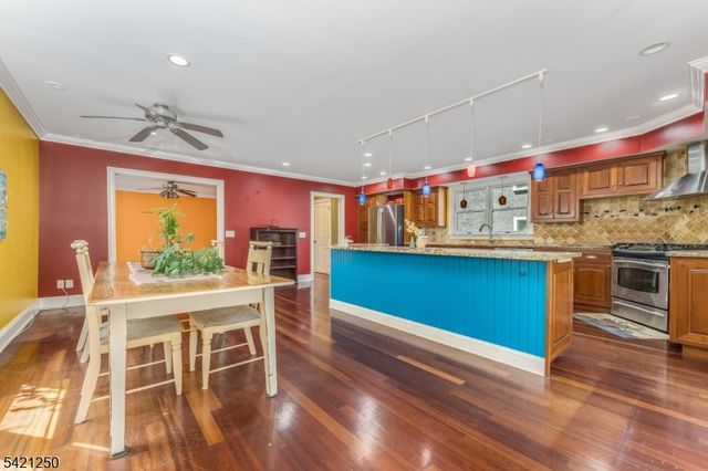 22 Broad St, Flemington Boro, NJ 08822