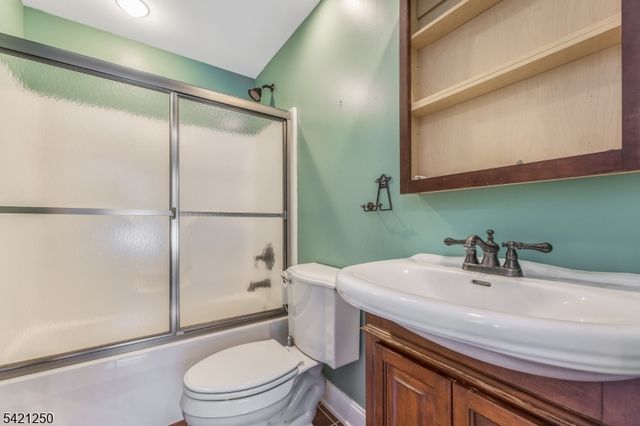 22 Broad St, Flemington Boro, NJ 08822