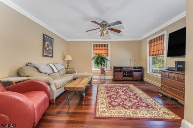 22 Broad St, Flemington Boro, NJ 08822