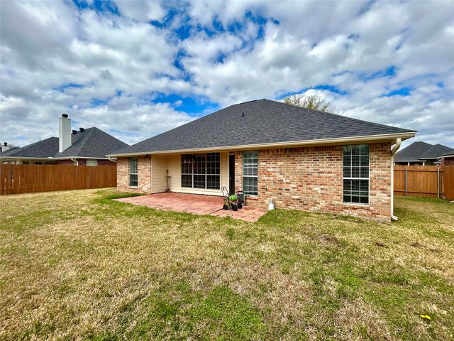 3306 Colonial Drive, Bossier City, LA 71111