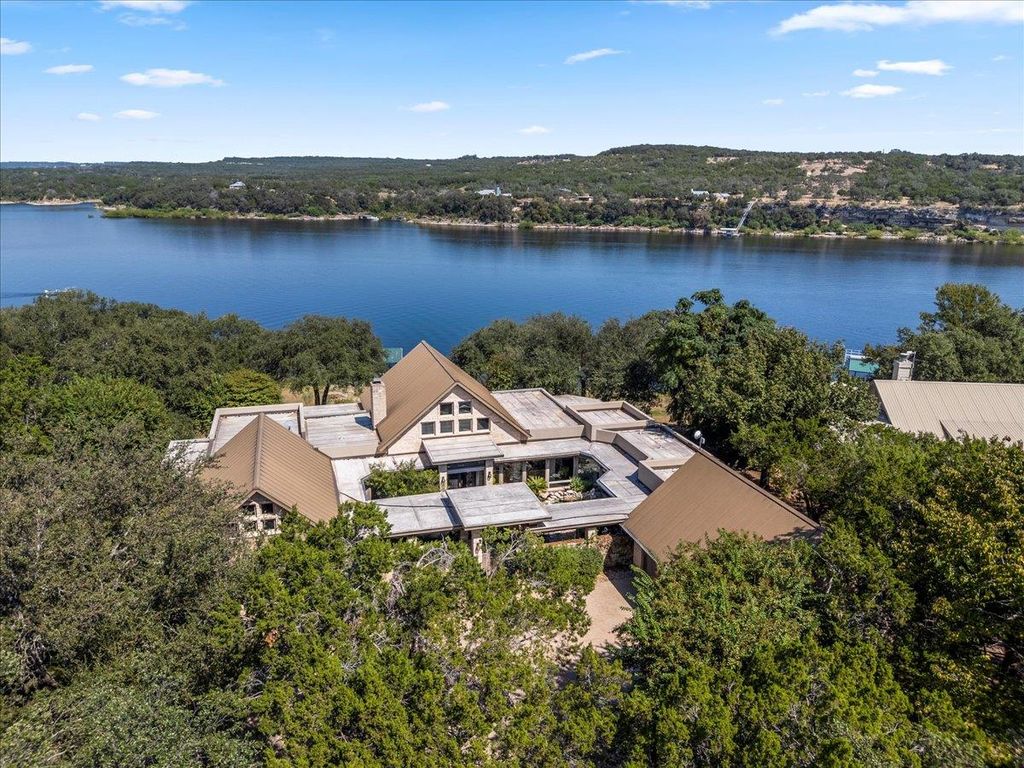 24736 Travis Lakeside DR A, Spicewood, TX 78669