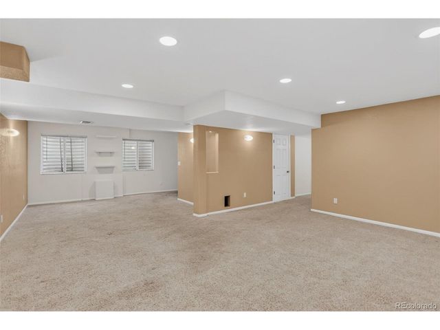 2958 Florence St, Denver, CO 80238