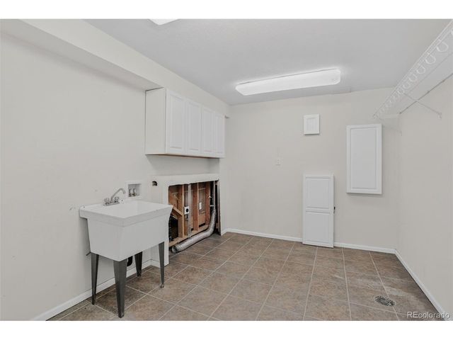 2958 Florence St, Denver, CO 80238