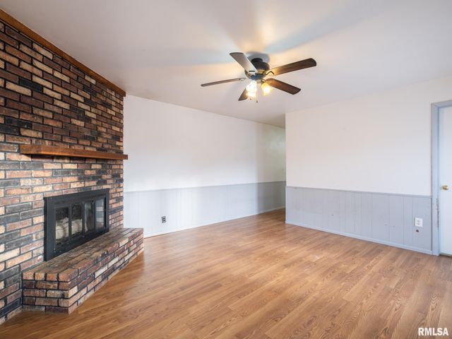 313 N NEBRASKA Avenue, Morton, IL 61550