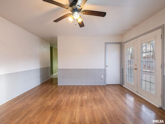 313 N NEBRASKA Avenue, Morton, IL 61550