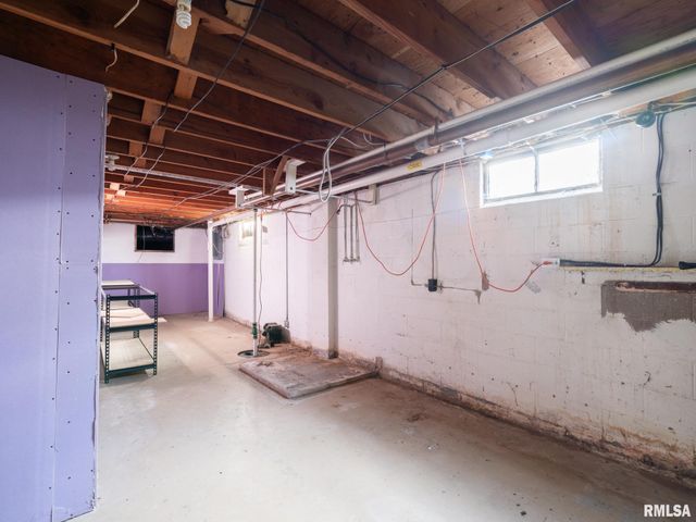 313 N NEBRASKA Avenue, Morton, IL 61550