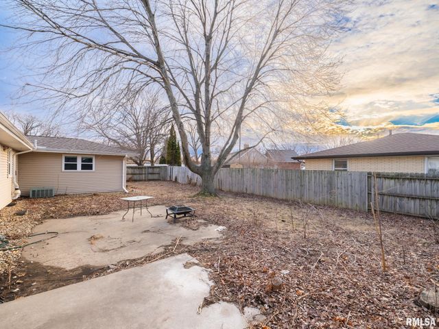 313 N NEBRASKA Avenue, Morton, IL 61550