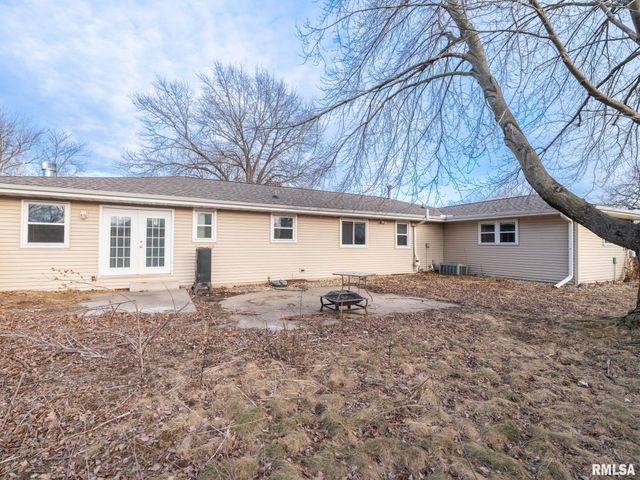 313 N NEBRASKA Avenue, Morton, IL 61550