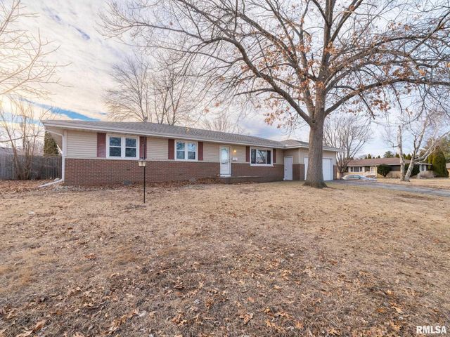 313 N NEBRASKA Avenue, Morton, IL 61550