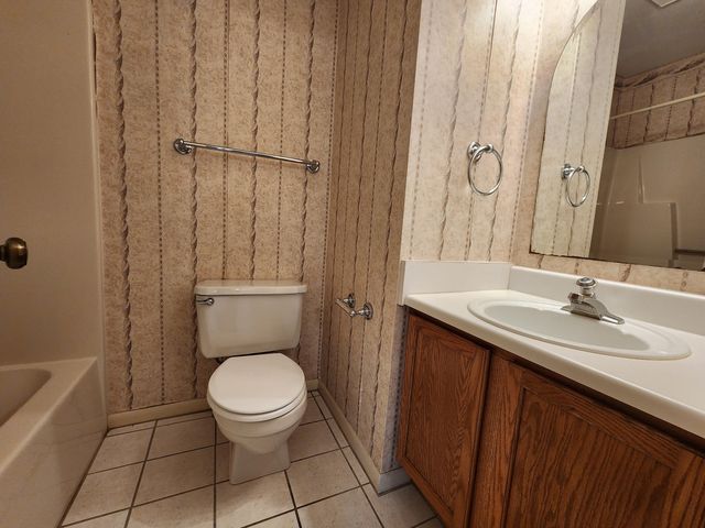 3363 Londonderry LN, Roanoke, VA 24018