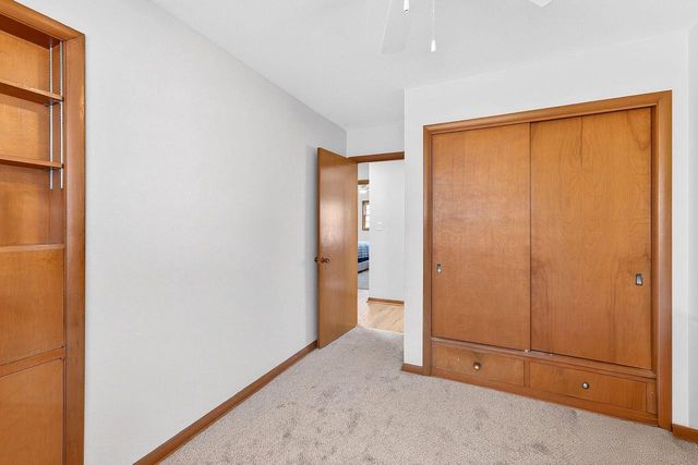 5402 39th AVENUE, Kenosha, WI 53144